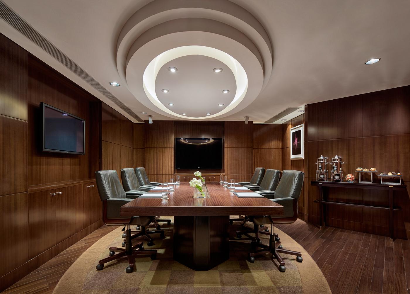 香港康得思酒店 外观 照片 Boardroom at the Four Seasons Hotel, Mumbai